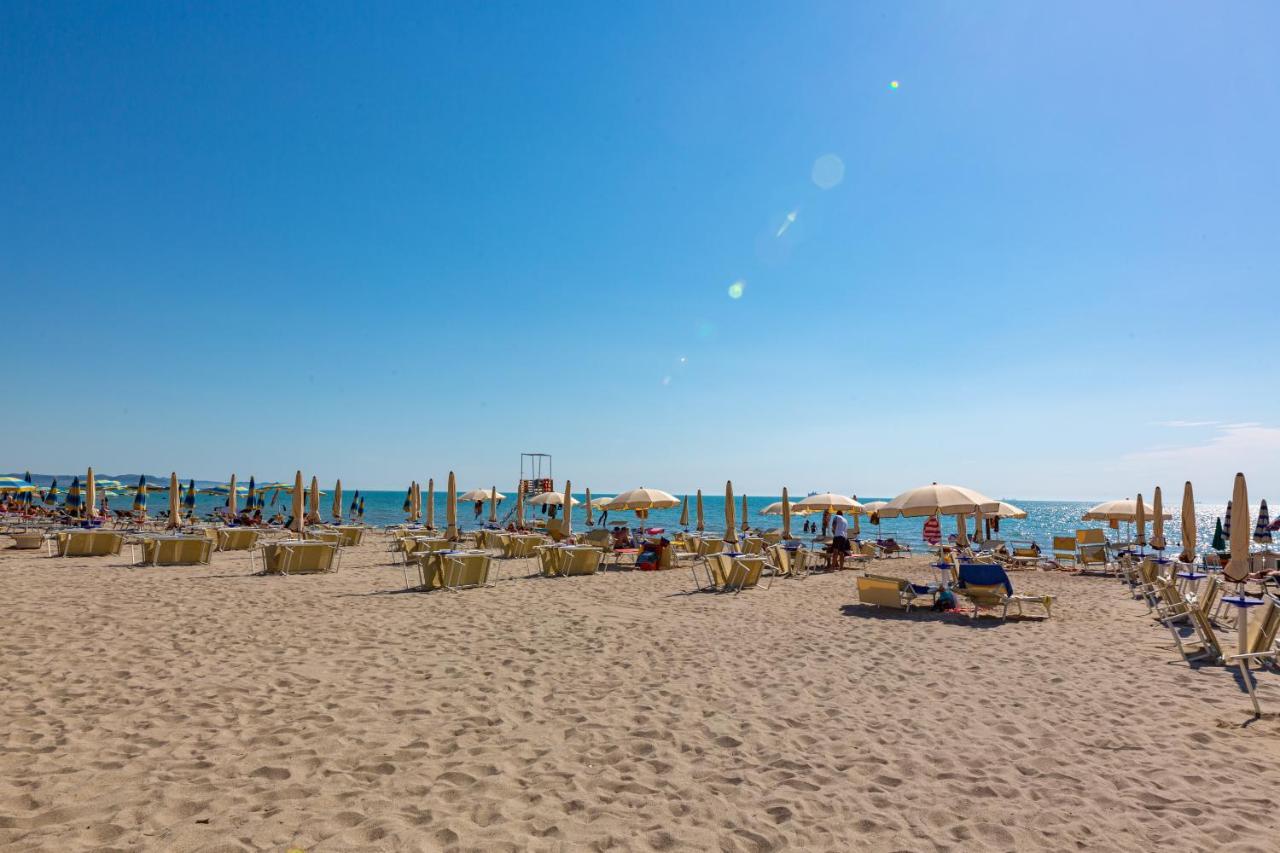 Ponari S Hotel Kryemëdhej Buitenkant foto
