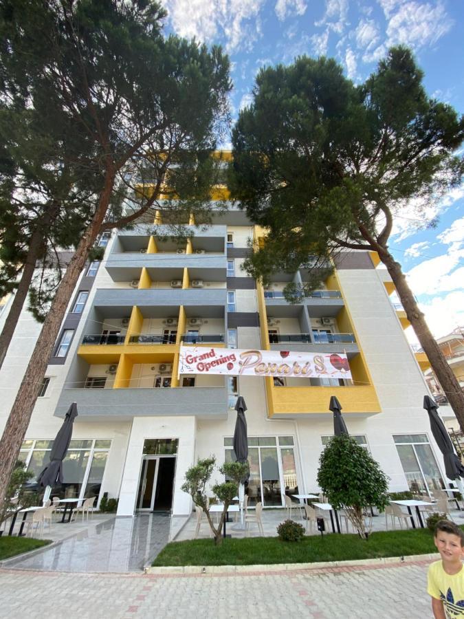 Ponari S Hotel Kryemëdhej Buitenkant foto
