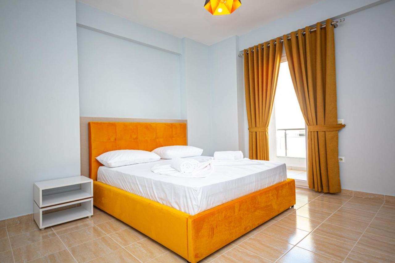 Ponari S Hotel Kryemëdhej Buitenkant foto