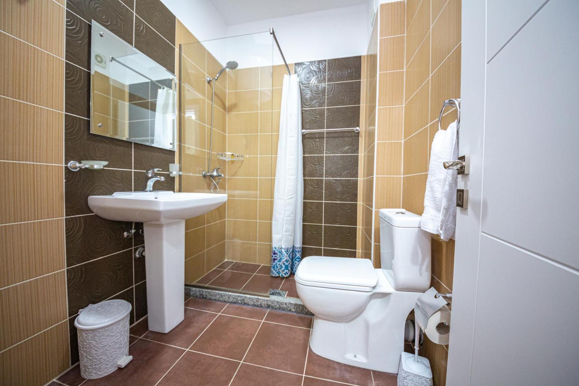 Ponari S Hotel Kryemëdhej Kamer foto