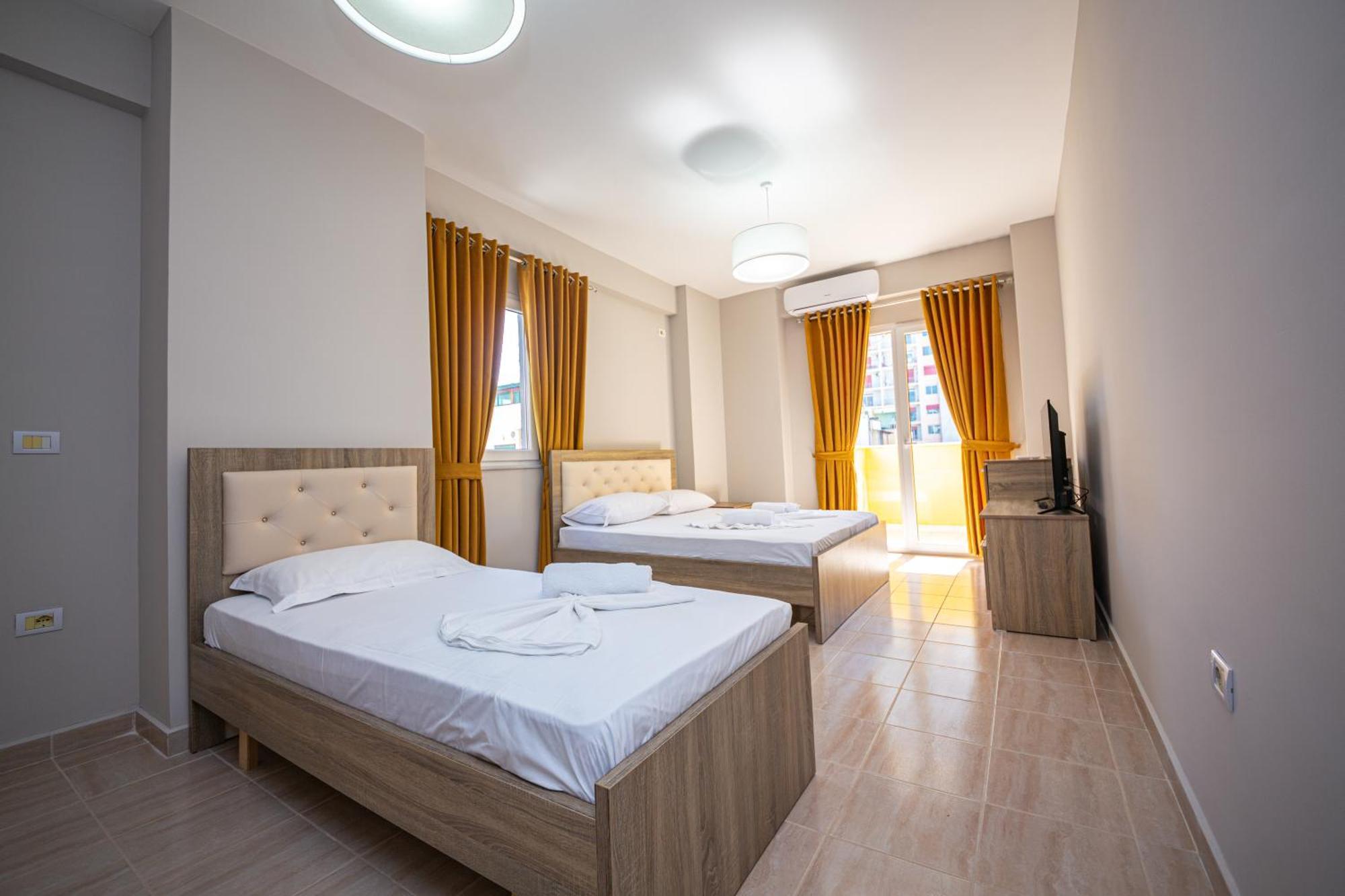 Ponari S Hotel Kryemëdhej Kamer foto
